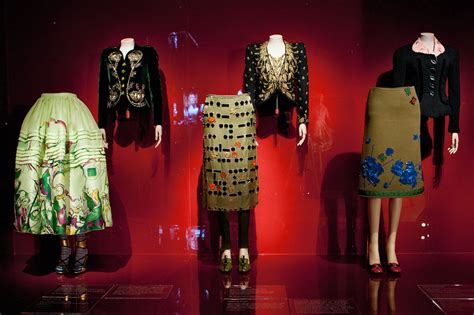 Schiaparelli and Prada: Impossible Conversations